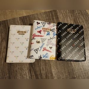Passport Cover GUESS